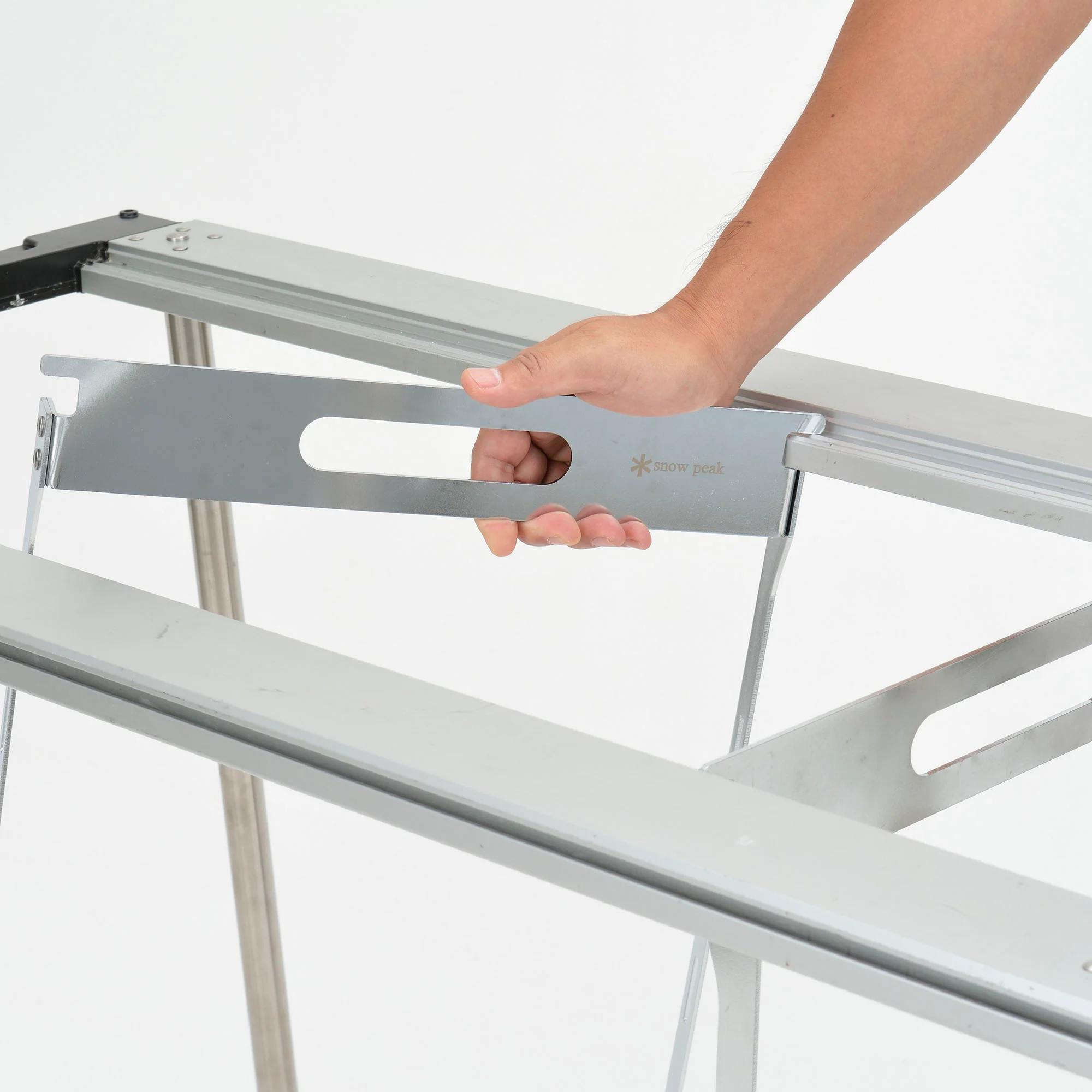 IGT Hanging Rack Frame 2 Stage - Image 4