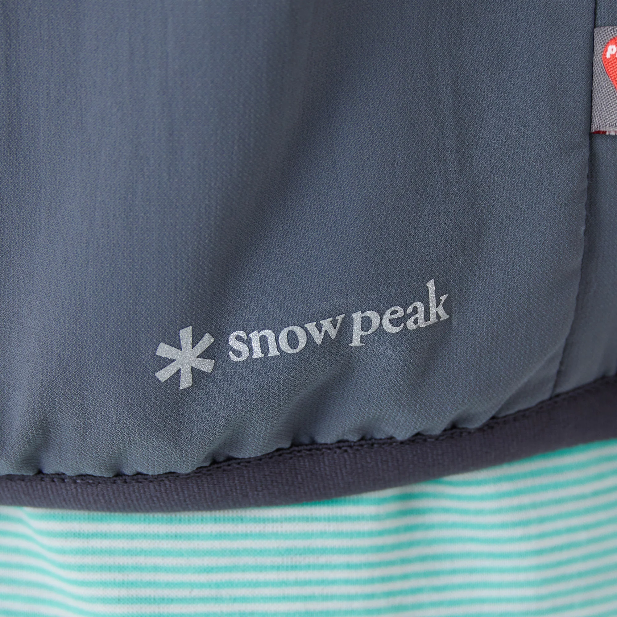 Flexible Insulated Vest - Image 9