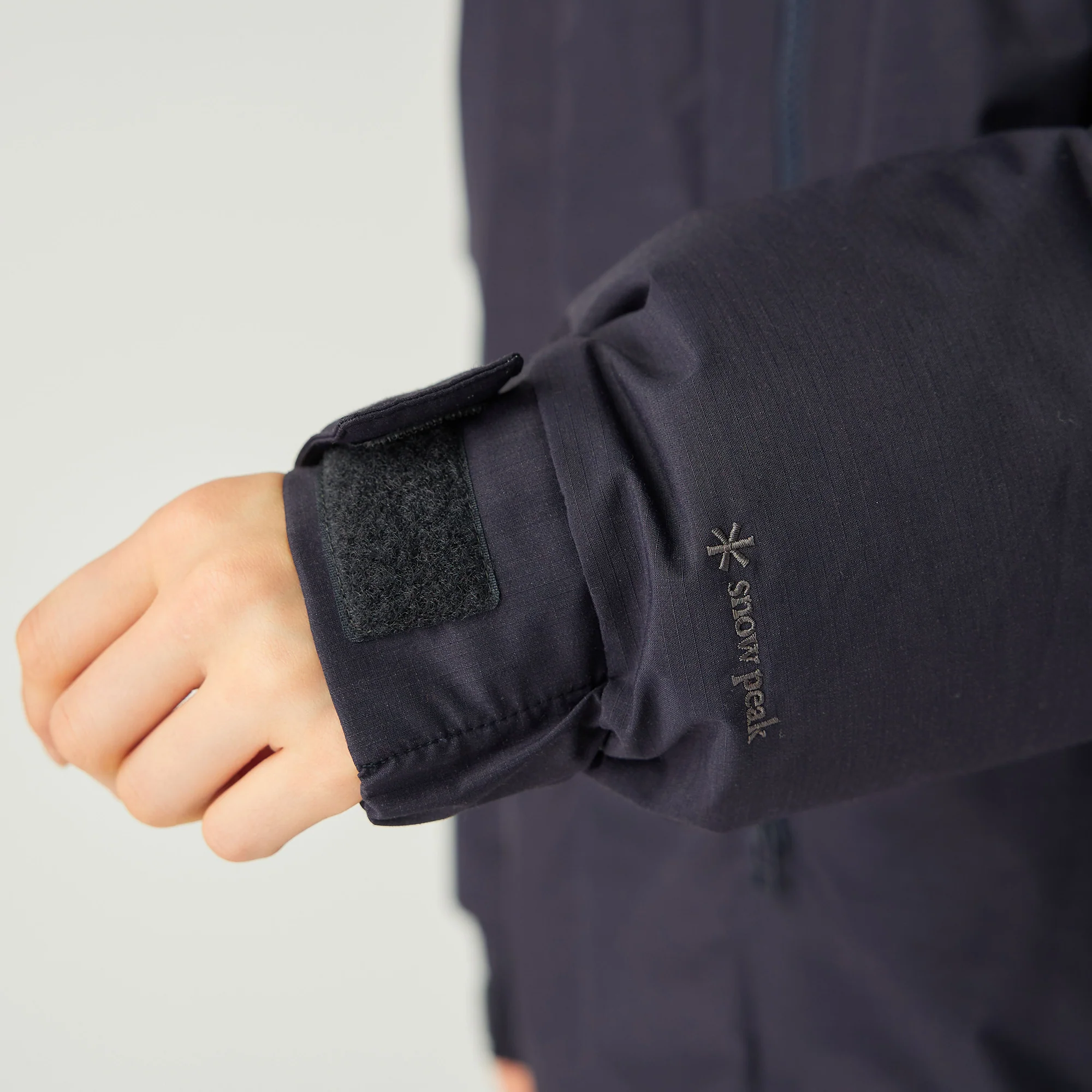 FR 2L Down Coat - Image 11