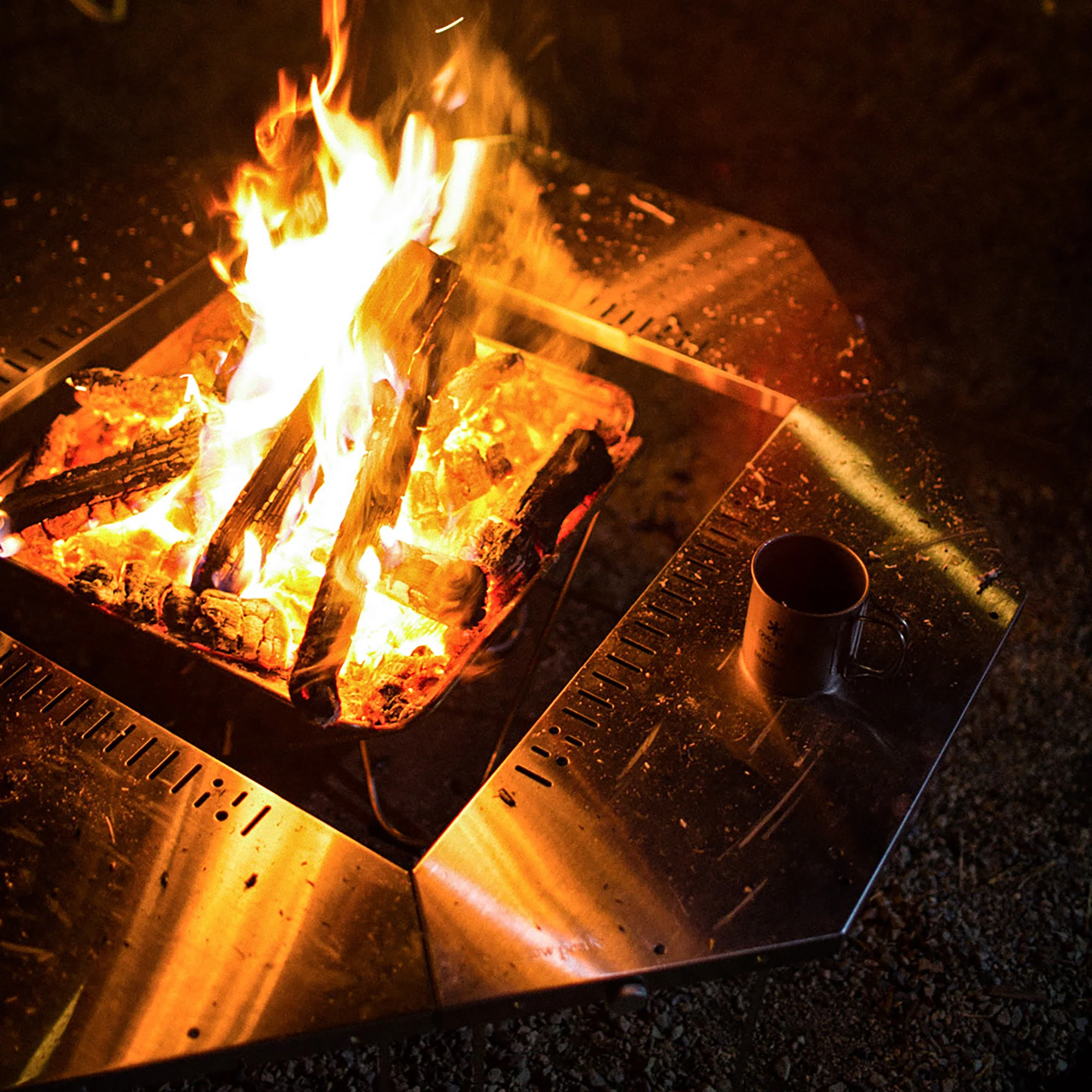 Jikaro Firering Table - Image 12
