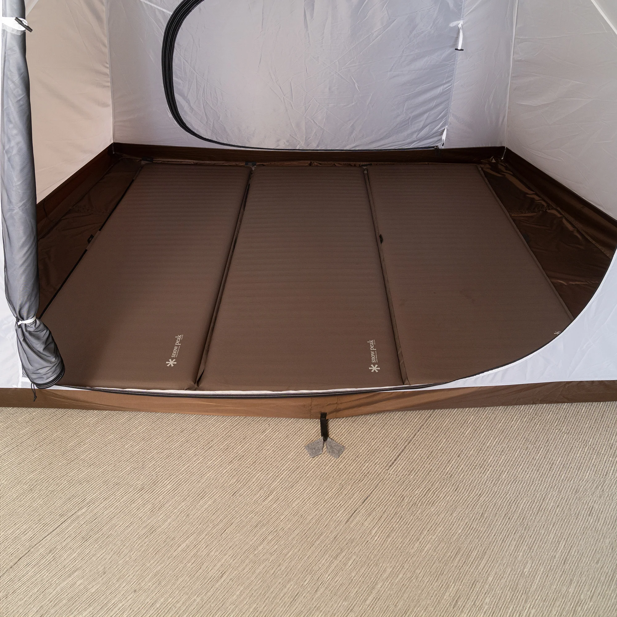 Land Nest Shelter - Image 11