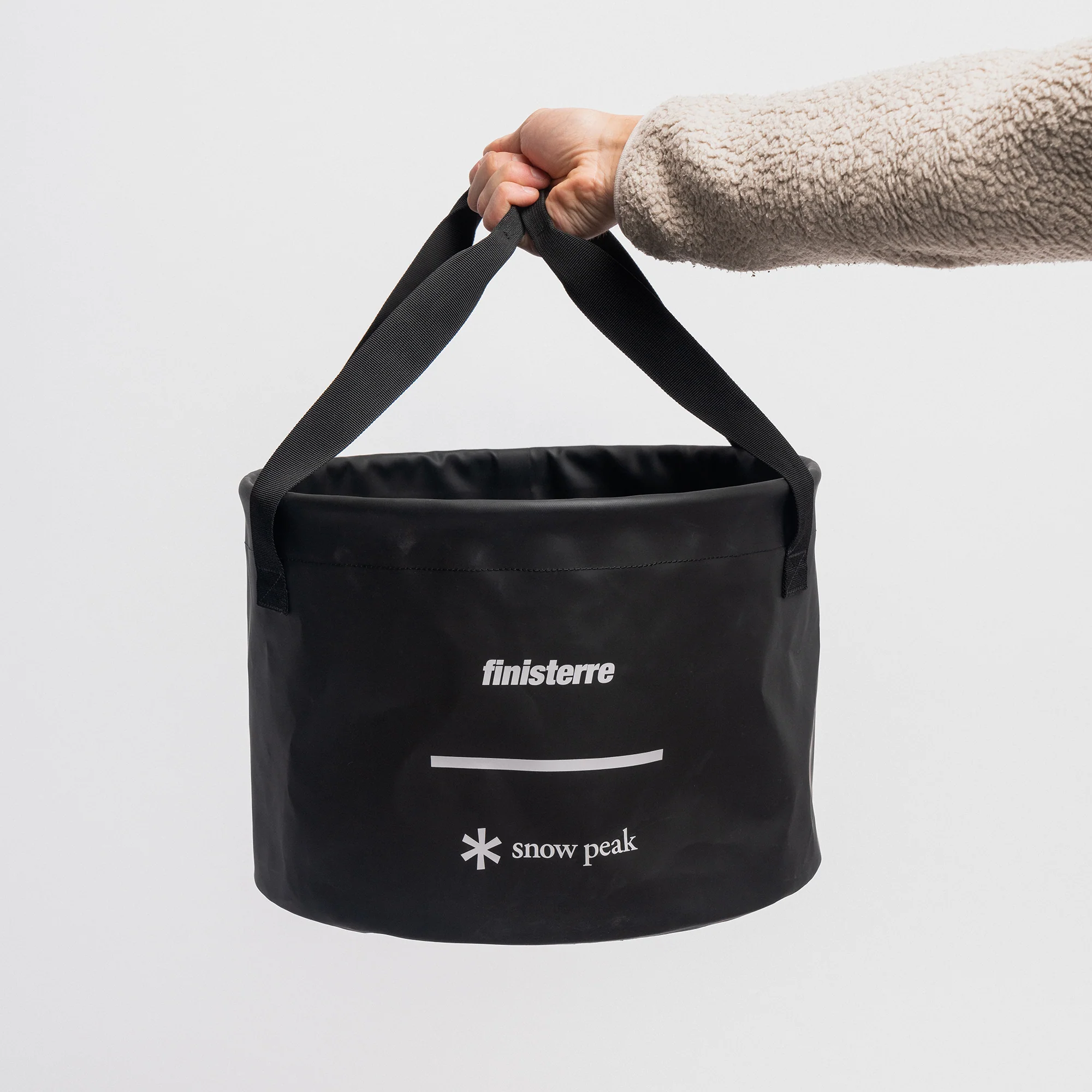 Snow Peak + Finisterre Drift Bucket - Image 13