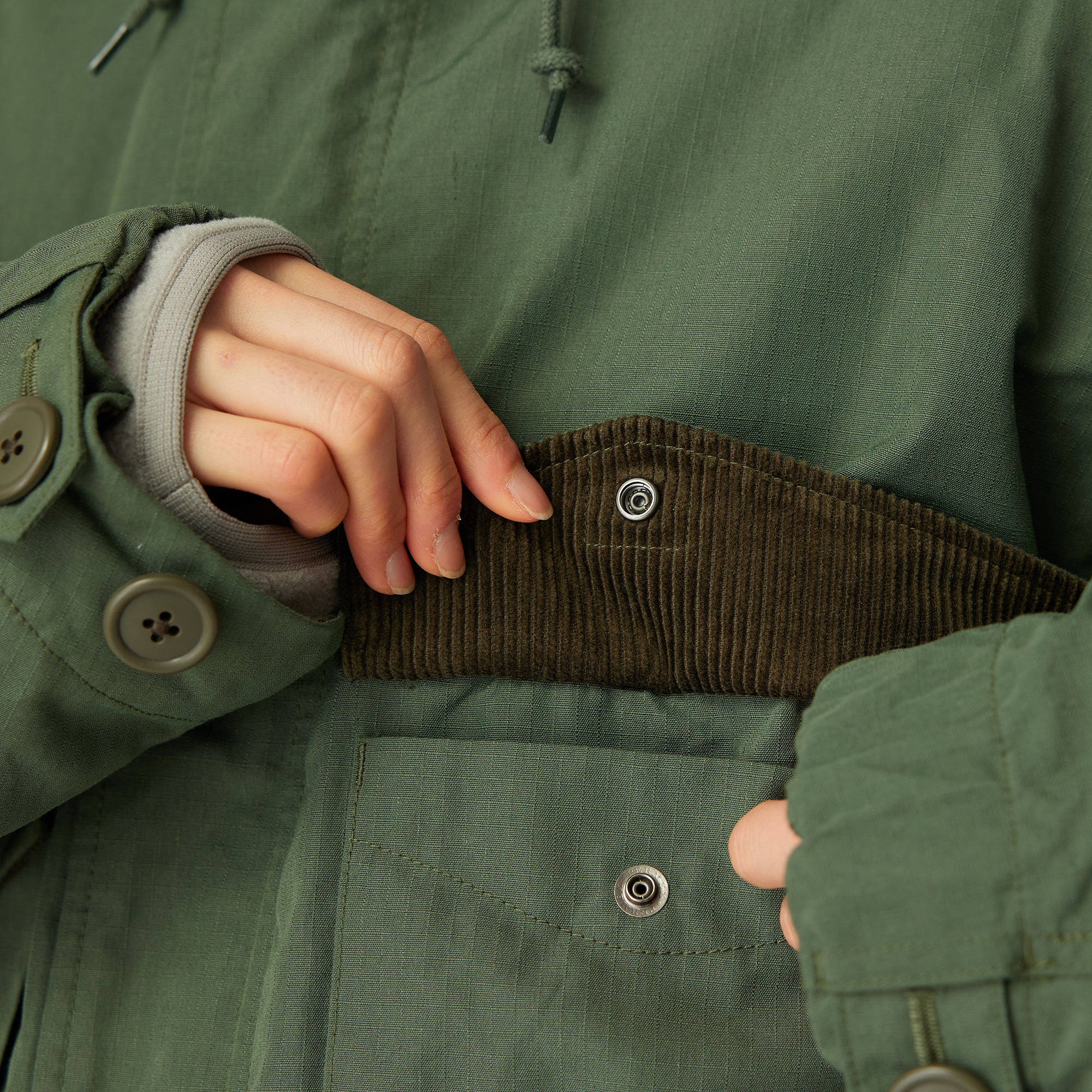 TAKIBI Ripstop Adjustable Jacket - Image 7